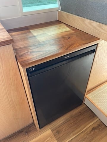 FE97A745-AA82-410B-B943-8D5C0AA67177_4_5005_c